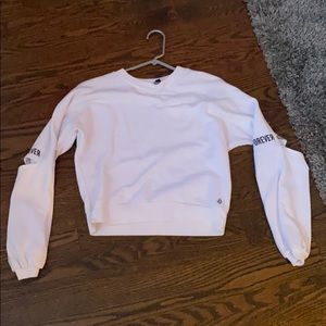 Size xs white sweatshirt